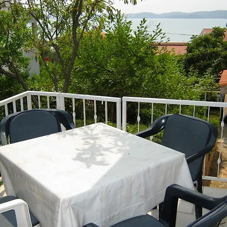 Calypso Trogir
